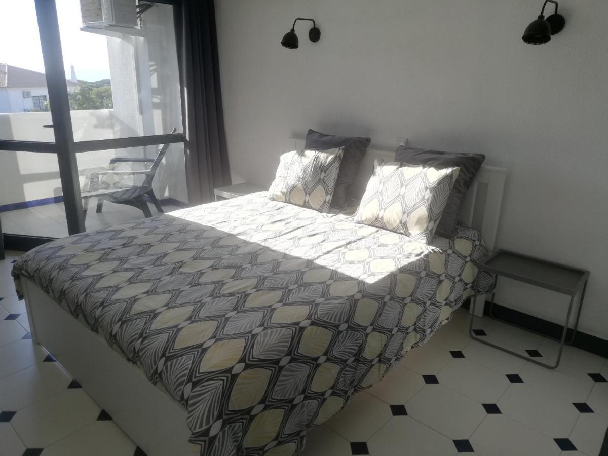 Edificio Coral Apartment Албуфейра Екстериор снимка